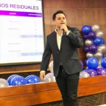 Andres Plazas trade room 🚀