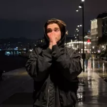 Евгений Тарасов