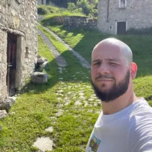 Почему все такие умные?