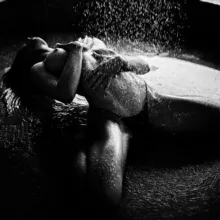 Жизнь в стиле ню от Александры Калининой