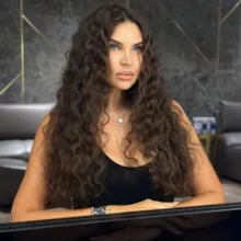 Твоя подруга 🔥