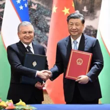 乌兹别克斯坦翻译群