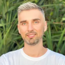 Кирилл Захарин | Одежда оптом для маркетплейсов