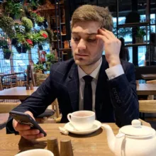 Армянский диванный аналитик