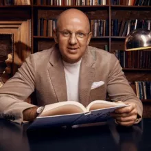 Доктор Шагов