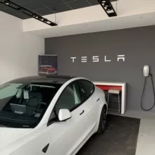 Tesla странник