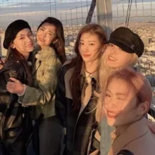 итзи стики/авы/нарезки!!