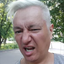 Олег В. Бочаров