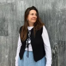 Work bestie печатает…