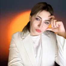 ⚡️Сюзанна Нестерова | Neuro-Marketing Maverick