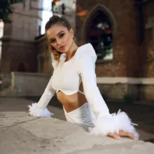 MOOD: по Анжеликски