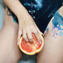 За секс пояснила