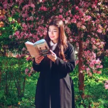 Малина, цветущая из книг | polina_malina_books 🌸