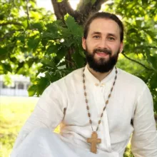 священник Андрей Долгополов