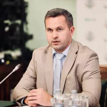 Дмитрий Махиня