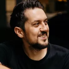 Максим Чернов