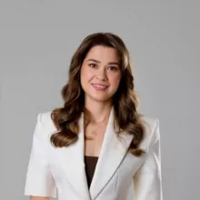 Диана Маркина торгует