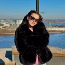 Английский язык ЕГЭ для 10 класса в Умскул | Настя Аддамс