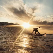 Охотник за волнами🏄‍♂