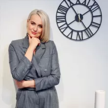 СВЕТЛАНА УЛИЦКАЯ