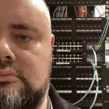 ТОТ САМЫЙ ДИРЕКТОР