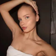 dasha печатает..