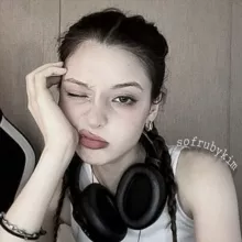 KIM SOFIYA