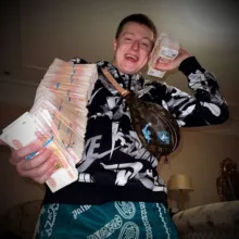 Движ казик париж 🎲