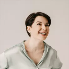 Вика Леонтьева: о хранении, работе, личном.