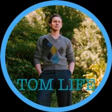 TOM LIFE ♾️ Tom Hiddleston