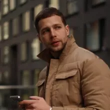 Денис Колосов
