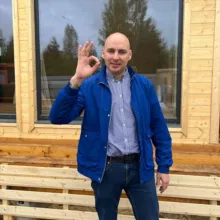 Станислав Ларин