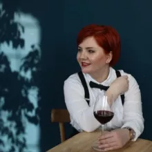Vasilina Senechkina🍷Sommelier