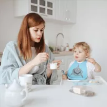 Мама, я кушаю!