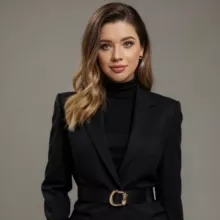 kat.abram_beautyblog