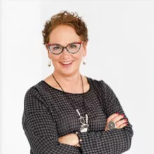 Психотерапевт Алена Сагадеева