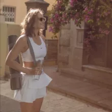 По телу и по делу