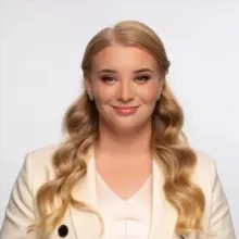 Здрасьте, я Настя! Анастасия Павлюченкова.