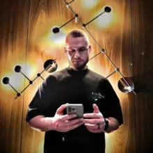 АЛЕКСАНДР КРАВС