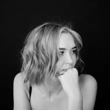 Таня предпринимает