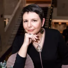 Академик доктор Лиана Ненашева