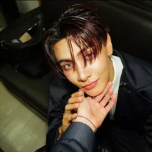 ⤷ Only friends Ⅹ kinnporsche