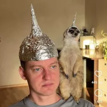 Политическая П